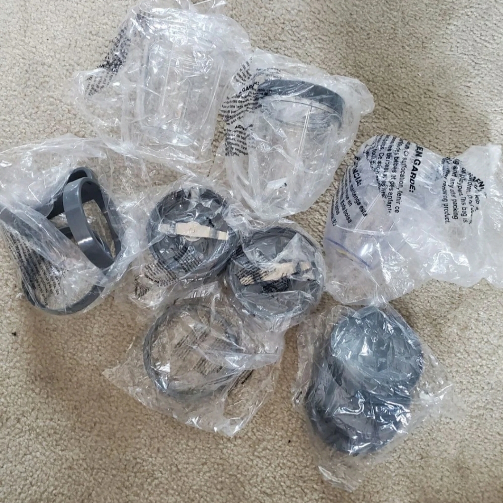 NutriBullet Accessory Bundle - Picture 3 of 6
